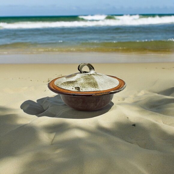 Hand Crafted 2 Piece Pottery Serving Bowl/Casserole Dish Vintage 1974 Collectibl - Picture 16 of 16